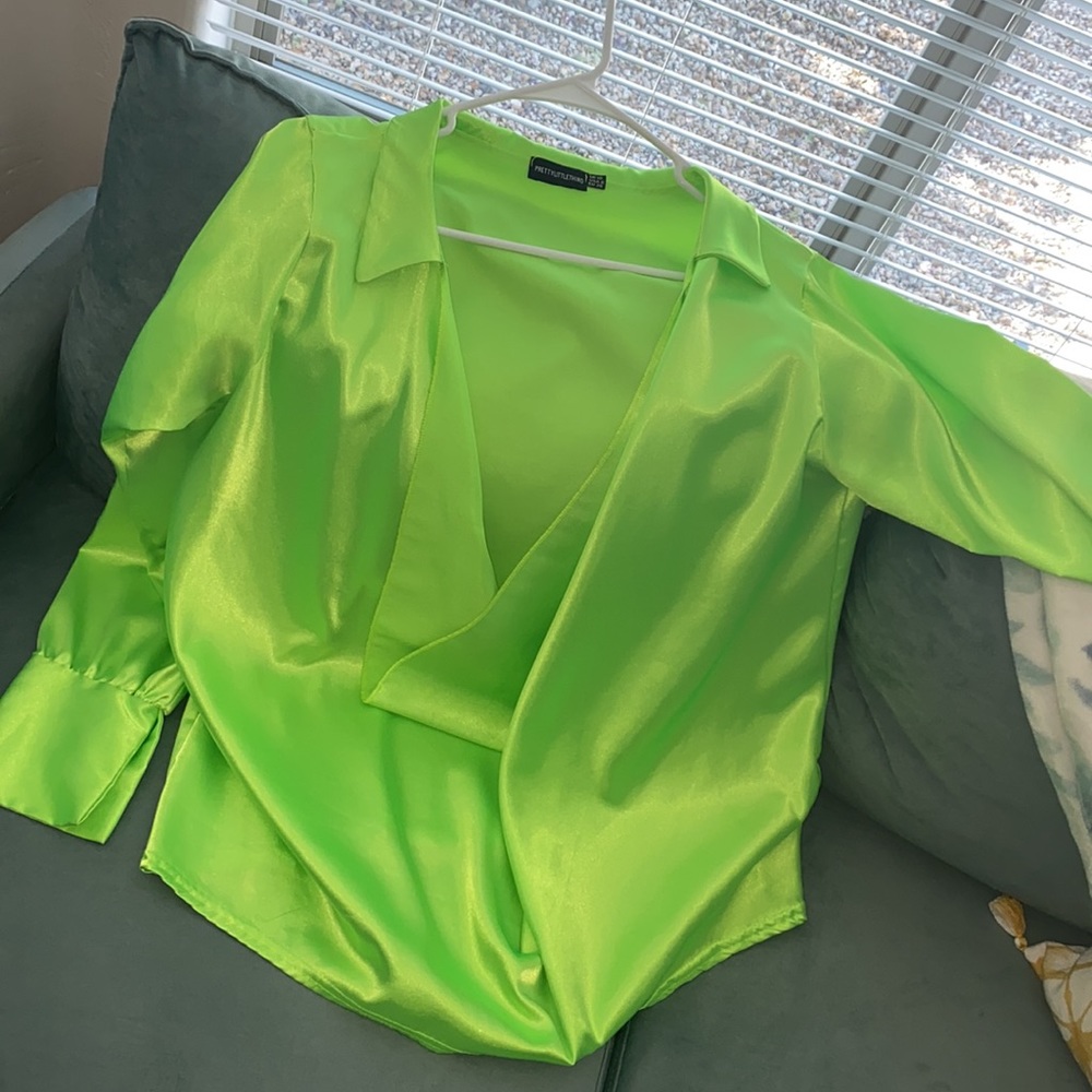 LIME Green🥝 Satin long sleeve Blouse/Dress